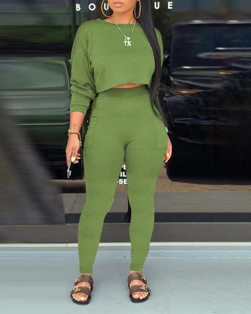 "2 PIECE" LONG SLEEVE TOP AND MATCHING PANT SET IN BLACK